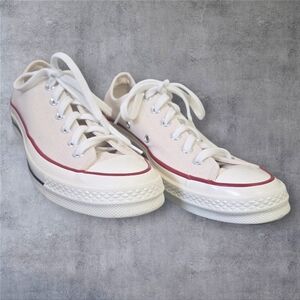 Converse Beige Canvas Fabric Sneakers with Red EUC Women's 8 Men's 6